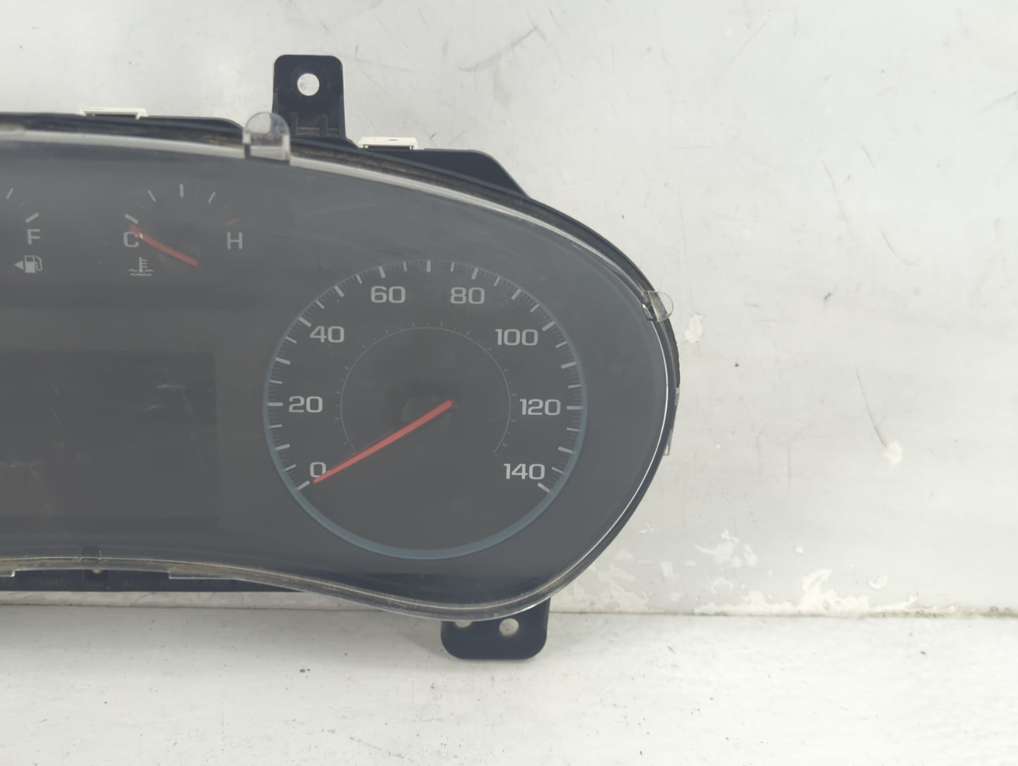 2018 Chevrolet Equinox Instrument Cluster Speedometer Gauges P/N:84424074 Fits OEM Used Auto Parts - Oemusedautoparts1.com