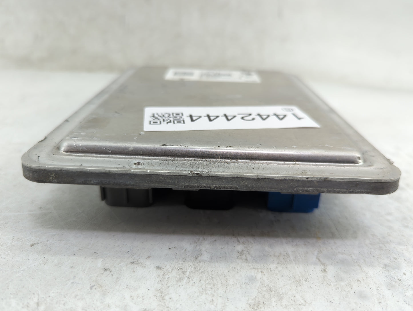 2018-2020 Chevrolet Equinox PCM Engine Control Computer ECU ECM PCU OEM P/N:12681528 Fits Fits 2017 2018 2019 2020 2021 2022