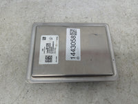 2018-2020 Chevrolet Equinox PCM Engine Control Computer ECU ECM PCU OEM P/N:12688128 12669908 Fits OEM Used Auto Parts - Oem