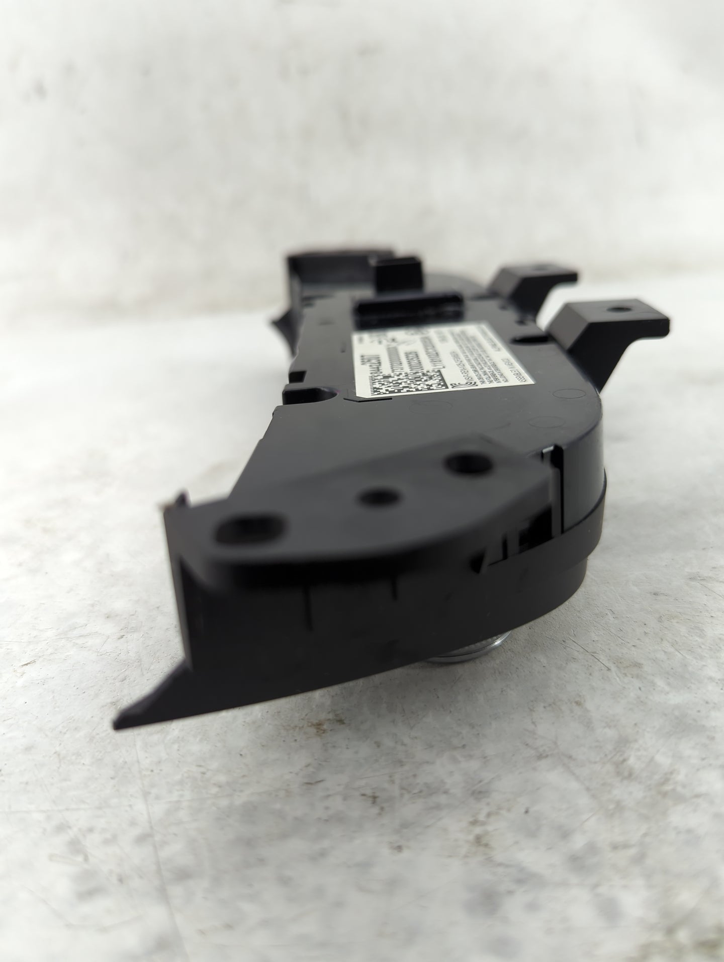 2018 Chevrolet Equinox Climate Control Module Temperature AC/Heater Replacement P/N:84422507 Fits OEM Used Auto Parts - Oemu