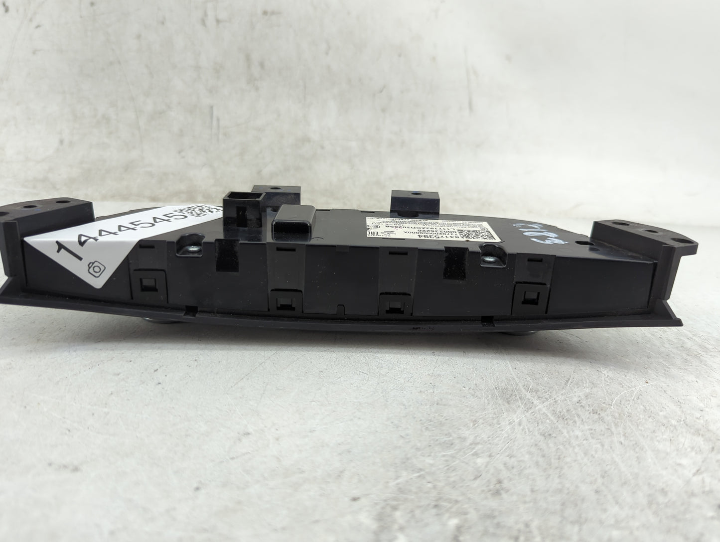 2018 Chevrolet Equinox Climate Control Module Temperature AC/Heater Replacement P/N:84175394 7370200000000X, 000235226 Fits 