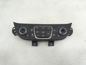 2018 Chevrolet Equinox Climate Control Module Temperature AC/Heater Replacement P/N:84422506 7370200000000X, 000235226 Fits 