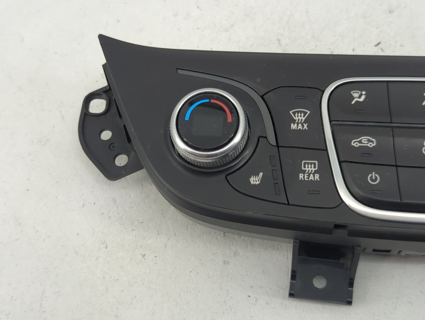 2018 Chevrolet Equinox Climate Control Module Temperature AC/Heater Replacement P/N:84422506 7370200000000X, 000235226 Fits 