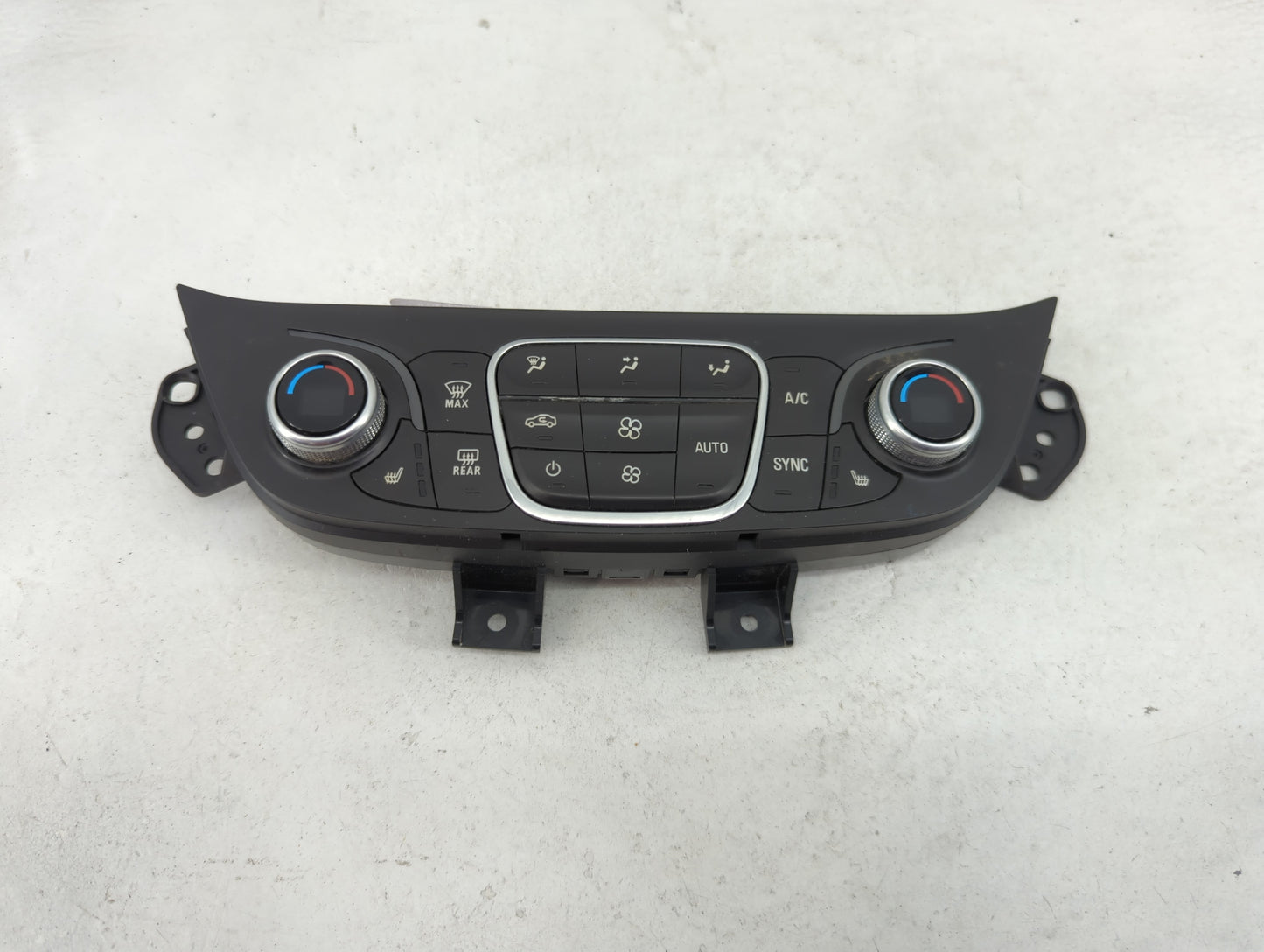2018 Chevrolet Equinox Climate Control Module Temperature AC/Heater Replacement P/N:84175394 7370200000000X, 000235226 Fits 