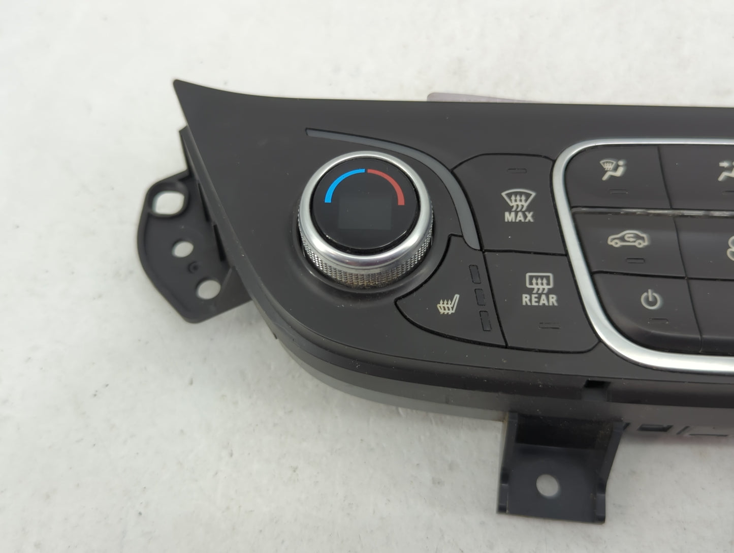2018 Chevrolet Equinox Climate Control Module Temperature AC/Heater Replacement P/N:84175394 7370200000000X, 000235226 Fits 