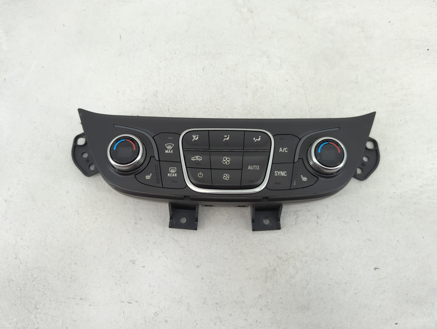 2018 Chevrolet Equinox Climate Control Module Temperature AC/Heater Replacement P/N:84175394 7370200000000X, 000235226 Fits 