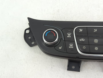 2018 Chevrolet Equinox Climate Control Module Temperature AC/Heater Replacement P/N:84175394 7370200000000X, 000235226 Fits OEM Used Auto Parts