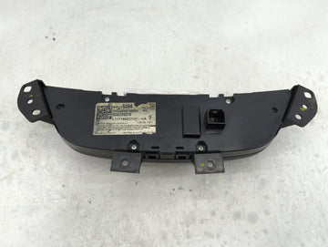 2018 Chevrolet Equinox Climate Control Module Temperature AC/Heater Replacement P/N:84175394 737U200000000X, 000235276 Fits OEM Used Auto Parts