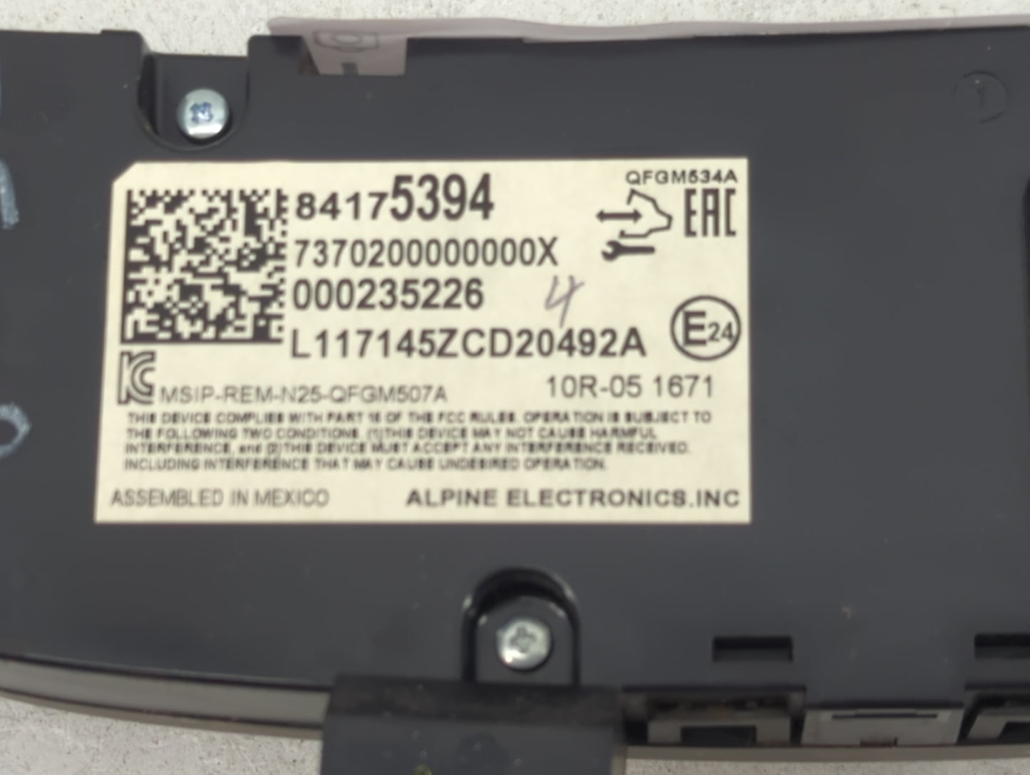 2018 Chevrolet Equinox Climate Control Module Temperature AC/Heater Replacement P/N:84175394 Fits OEM Used Auto Parts - Oemu