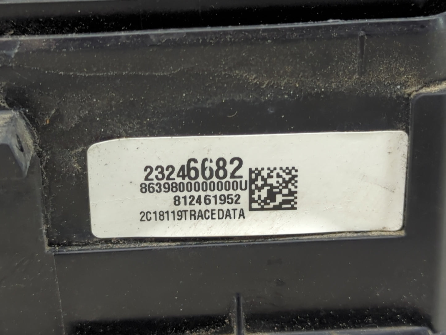 2018-2022 Chevrolet Equinox Fusebox Fuse Box Panel Relay Module P/N:23246682 86398000000000U Fits Fits 2018 2019 2020 2021 2