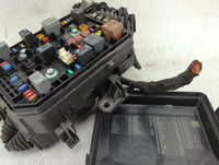 2018-2022 Chevrolet Equinox Fusebox Fuse Box Panel Relay Module P/N:23246682 Fits Fits 2018 2019 2020 2021 2022 OEM Used Aut