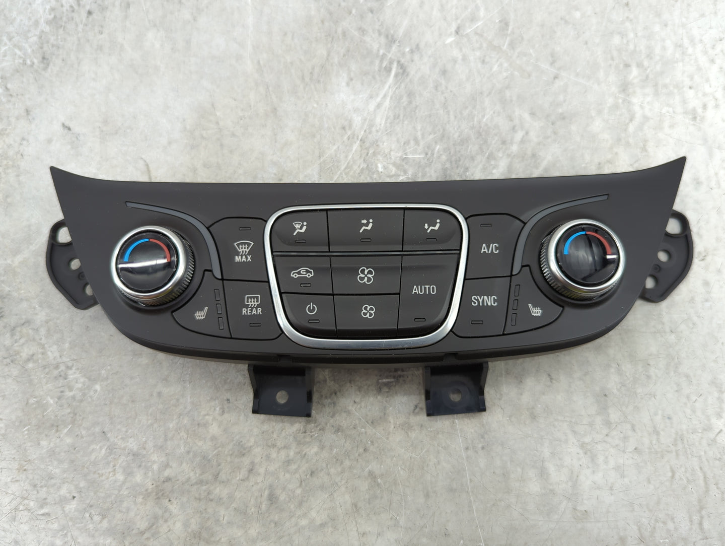 2018 Chevrolet Equinox Climate Control Module Temperature AC/Heater Replacement P/N:84175394 Fits OEM Used Auto Parts - Oemu