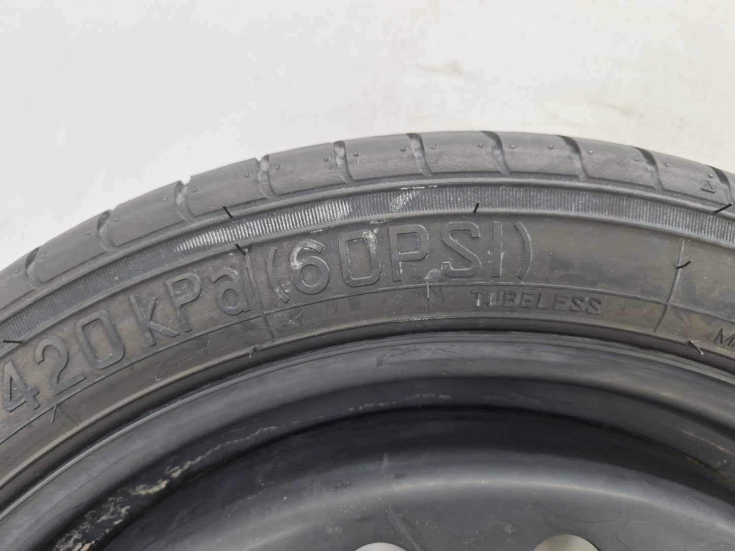 2018-2020 Chevrolet Equinox Spare Donut Tire Wheel Rim Oem 1461487 - Oemusedautoparts1.com
