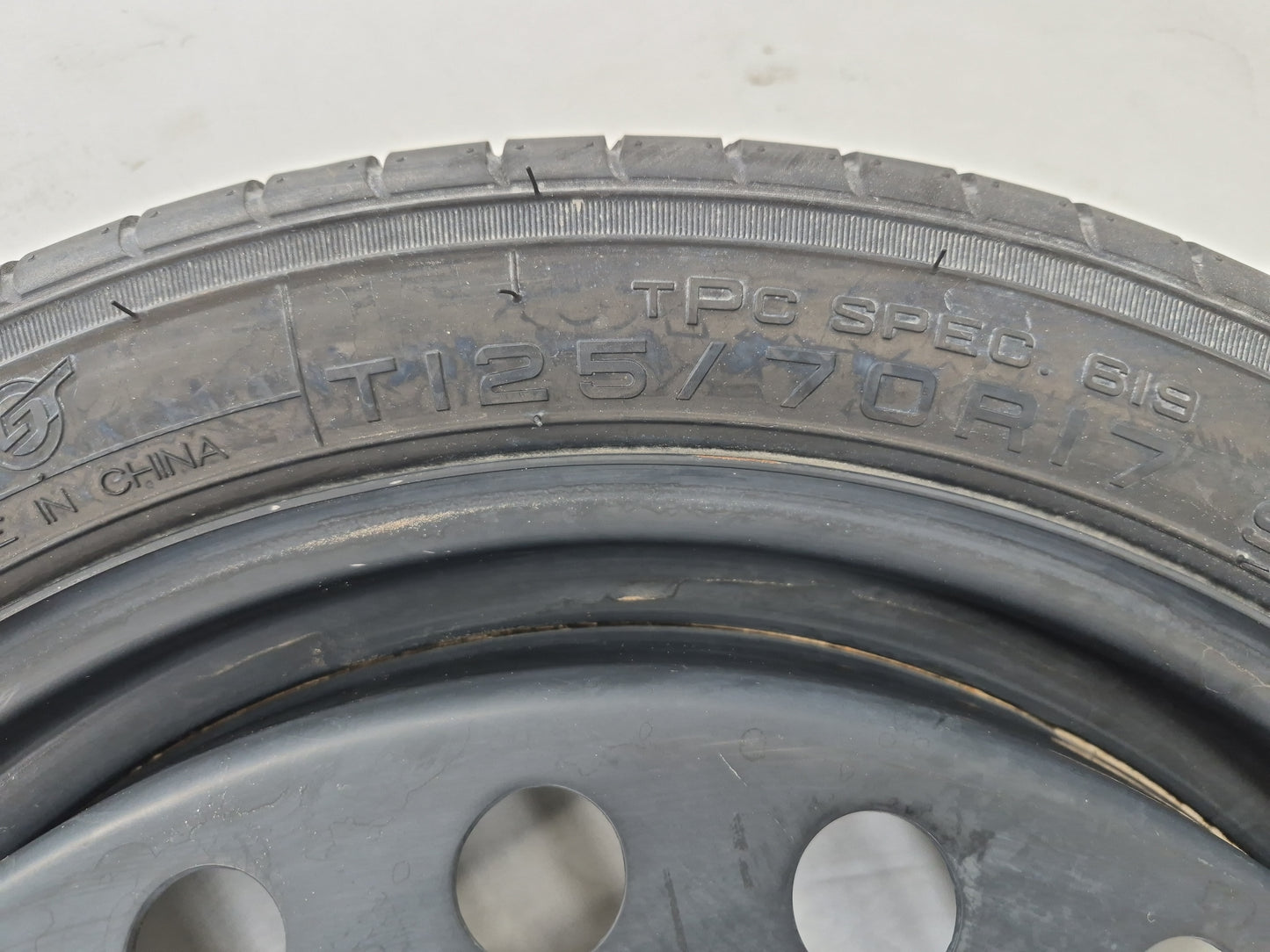 2018-2020 Chevrolet Equinox Spare Donut Tire Wheel Rim Oem 1461487 - Oemusedautoparts1.com