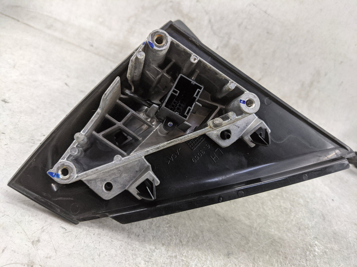 2018-2022 Chevrolet Equinox Passenger Side View Mirror - Right Door Mirror OEM Used - Oemusedautoparts1.com