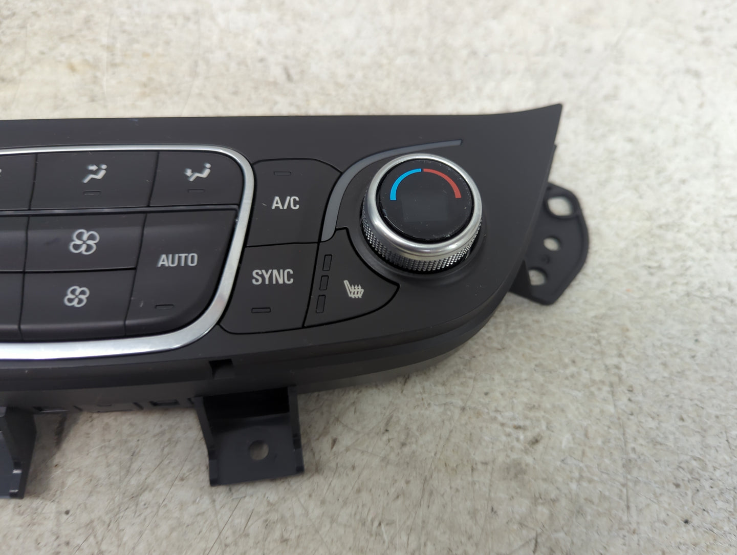 2018 Chevrolet Equinox Climate Control Module Temperature AC/Heater Replacement P/N:84175394 13598479 Fits OEM Used Auto Par