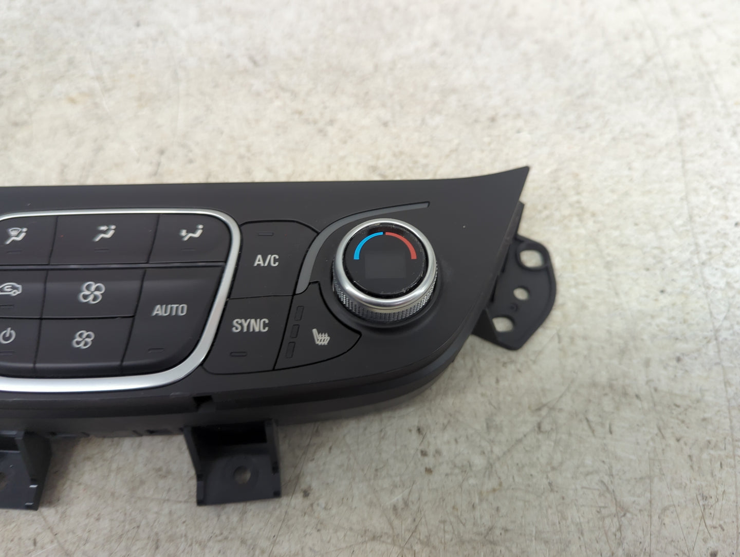 2018-2019 Chevrolet Equinox Climate Control Module Temperature AC/Heater Replacement P/N:84422506 13593226 Fits Fits 2018 20