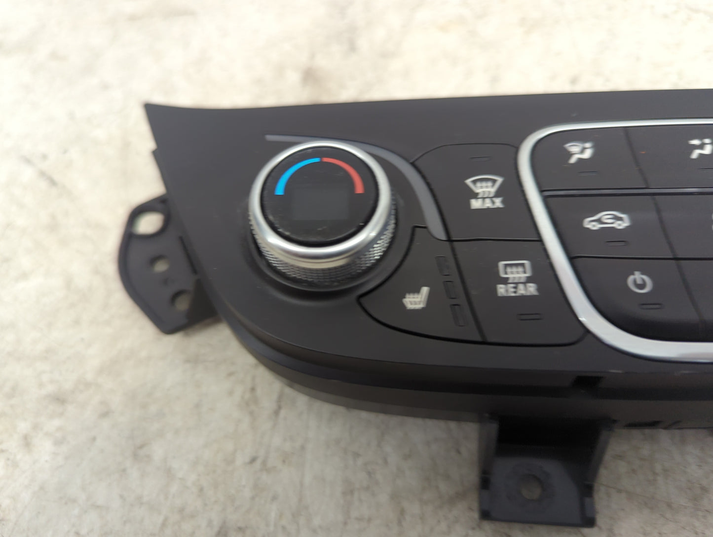 2018-2019 Chevrolet Equinox Climate Control Module Temperature AC/Heater Replacement P/N:84422506 13593226 Fits Fits 2018 20