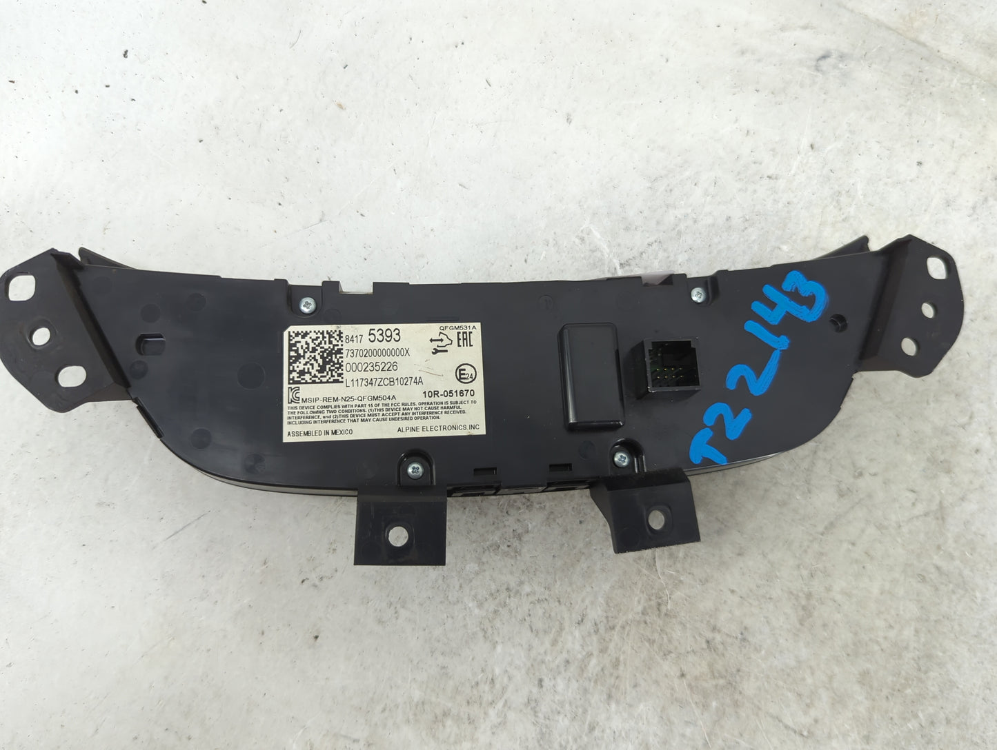 2018 Chevrolet Equinox Climate Control Module Temperature AC/Heater Replacement P/N:84175393 7370200000000X, 000235226 Fits 