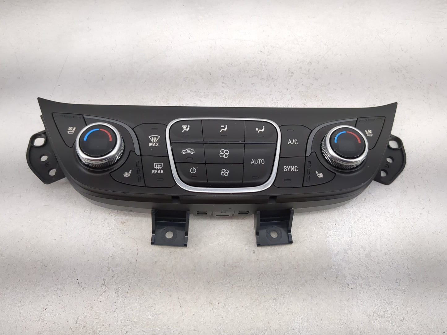2018 Chevrolet Equinox Climate Control Module Temperature AC/Heater Replacement P/N:84175399 7370200000000X, 000235226 Fits 