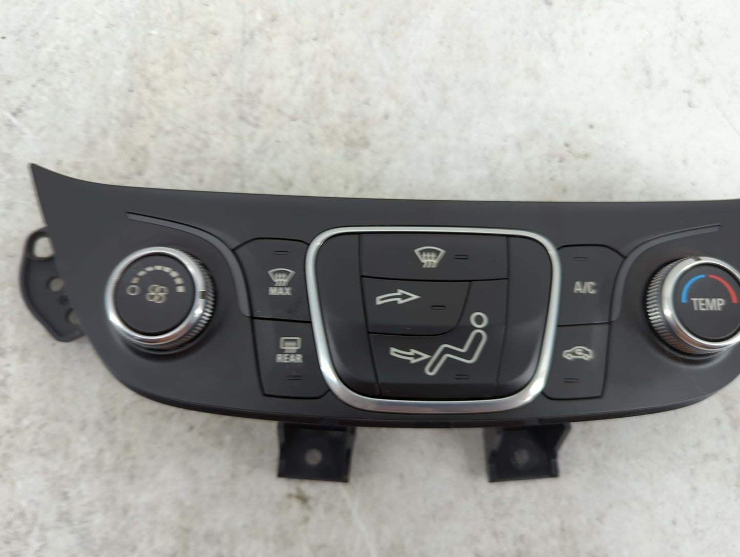 2018 Chevrolet Equinox Climate Control Module Temperature AC/Heater Replacement P/N:84775393 MSIP-REM-N25-QFGM504A, QFGM531A