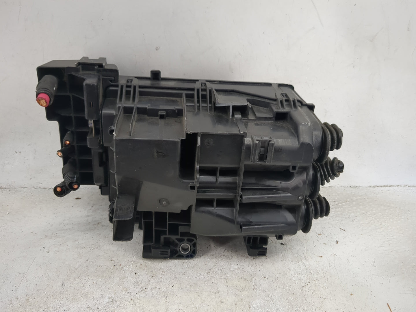 2018-2022 Chevrolet Equinox Fusebox Fuse Box Panel Relay Module P/N:23246682 8639800000000U Fits Fits 2018 2019 2020 2021 20