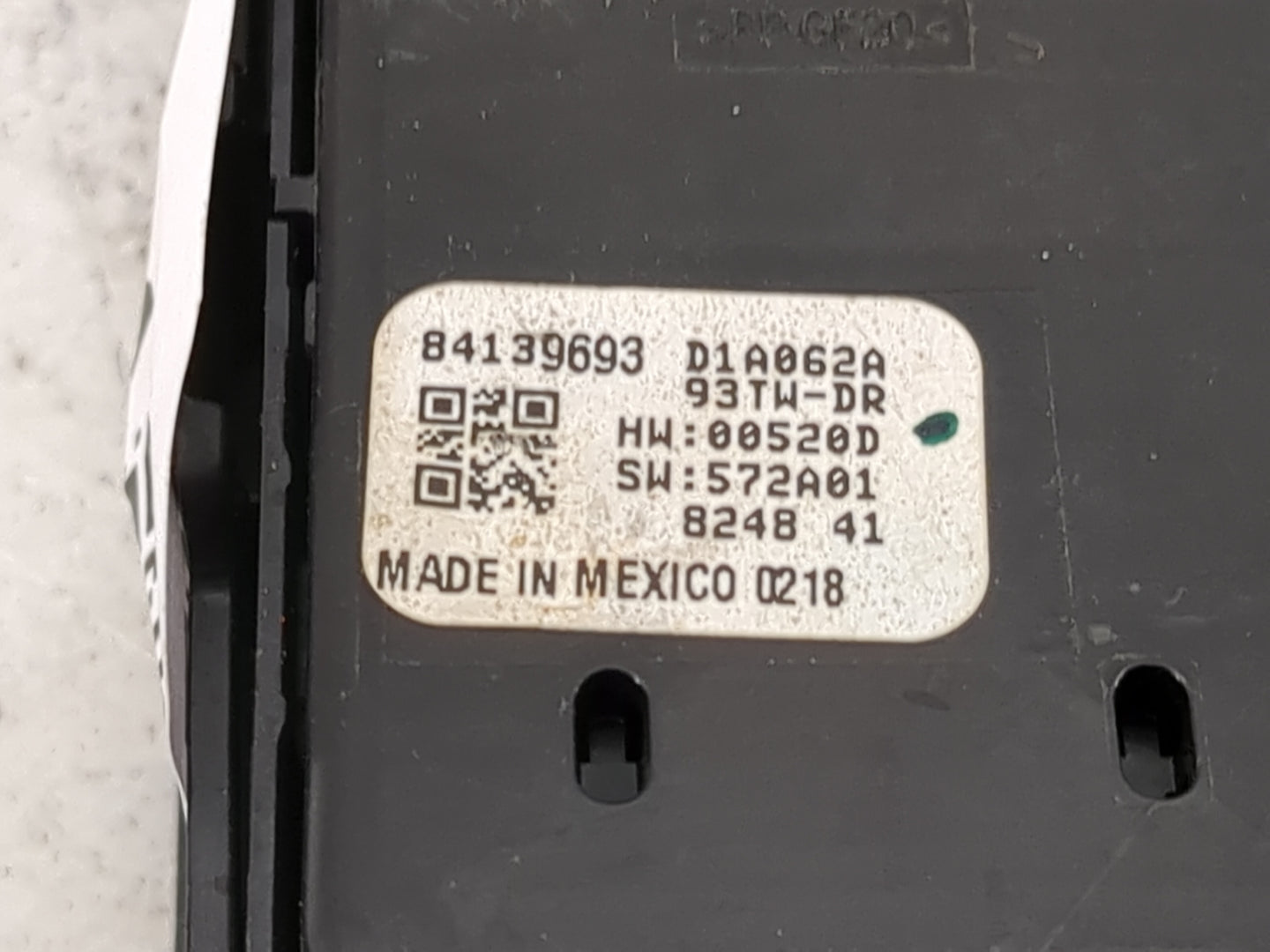 2018-2022 Chevrolet Equinox Master Power Window Switch Replacement Driver Side Left P/N:84139693 D1A062A Fits OEM Used Auto 