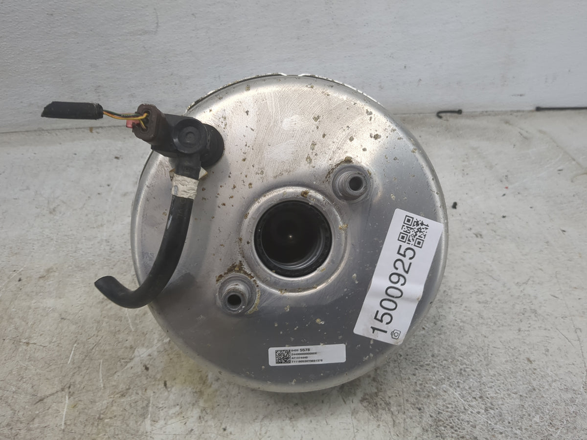 2018-2022 Chevrolet Equinox Power Brake Booster Oem 1500925 - Oemusedautoparts1.com