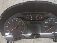 2018 Chevrolet Equinox Instrument Cluster Speedometer Gauges P/N:84240633 9117287A06330931 Miles: Fits OEM Used Auto Parts -