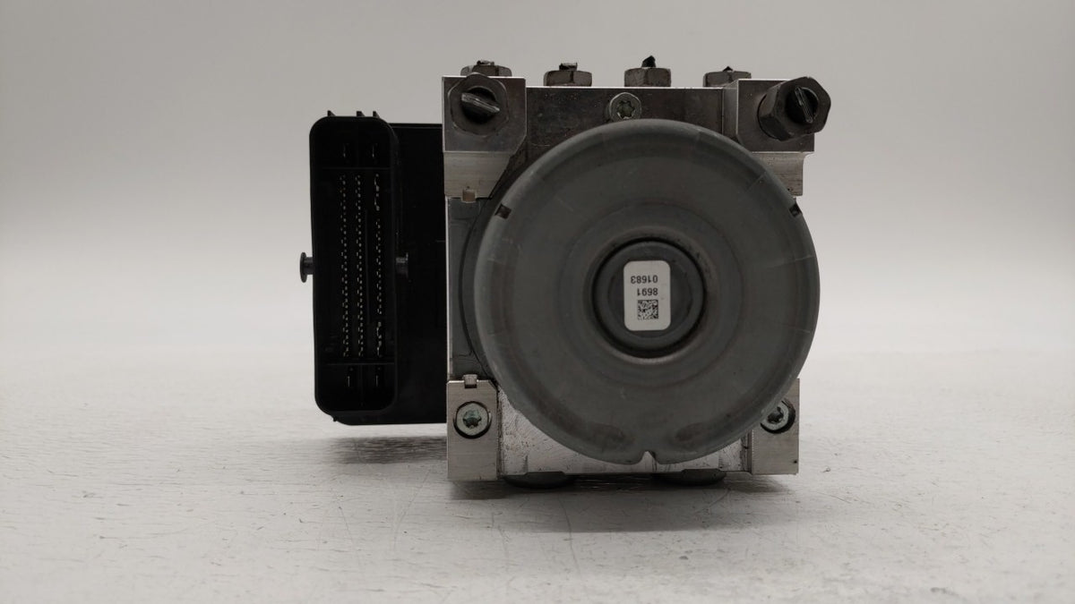 2018-2019 Chevrolet Equinox Anti-Lock Brake ABS Pump Module Actuator OEM P/N:84342052 84342055 Fits Fits 2018 2019 2020 2021