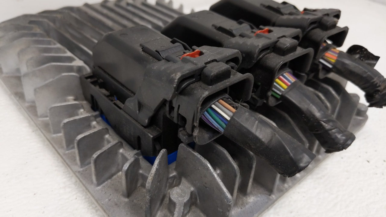 2017 Chevrolet Equinox PCM Engine Control Computer ECU ECM PCU OEM P/N:12667189 12670801, 12694743, 12666070 Fits Fits 2018 
