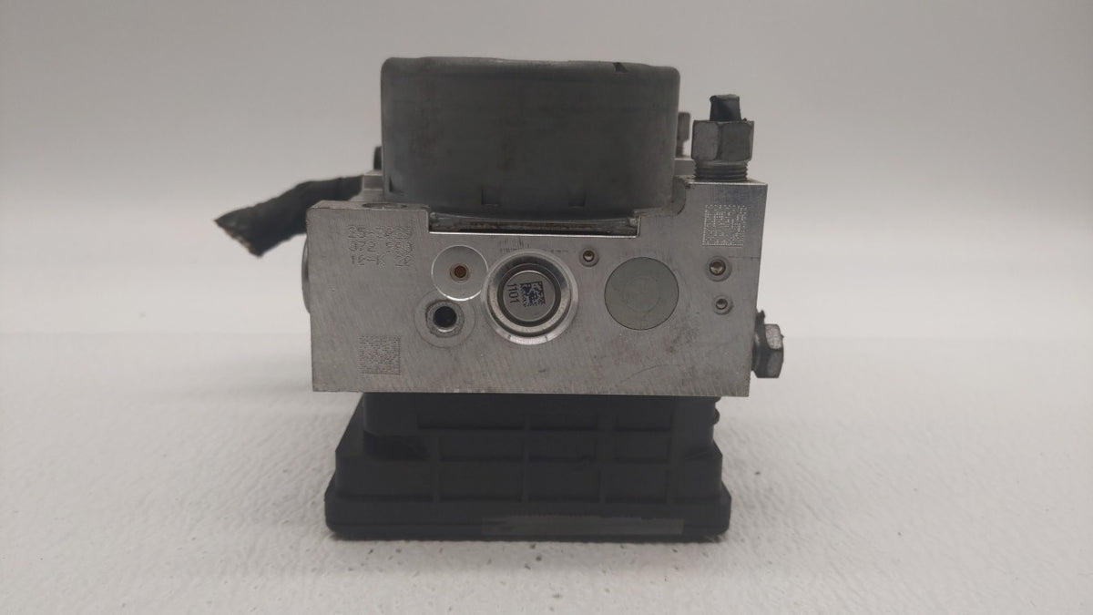 2018-2019 Chevrolet Equinox Anti-Lock Brake ABS Pump Module Actuator OEM P/N:84342052 84342055 Fits Fits 2018 2019 2020 2021