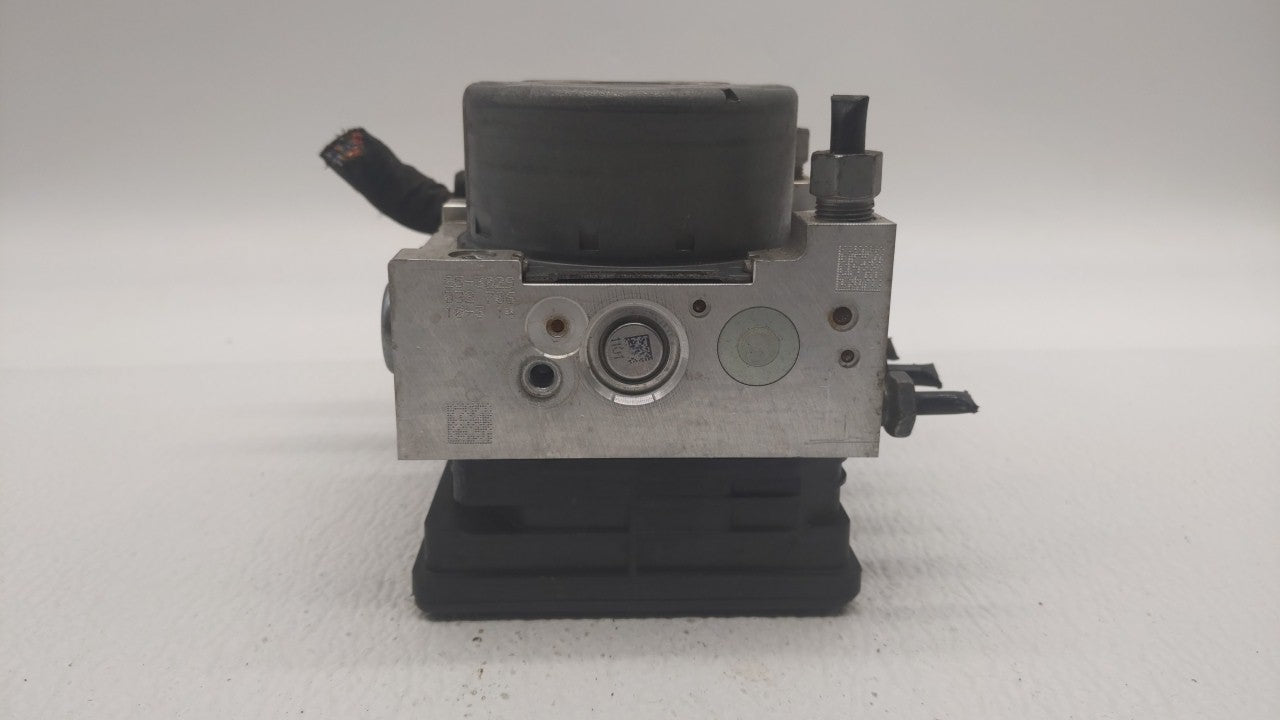 2018-2019 Chevrolet Equinox ABS Pump Control Module Replacement P/N:84342052 84342055, 84718763, 84414759 Fits Fits 2018 201