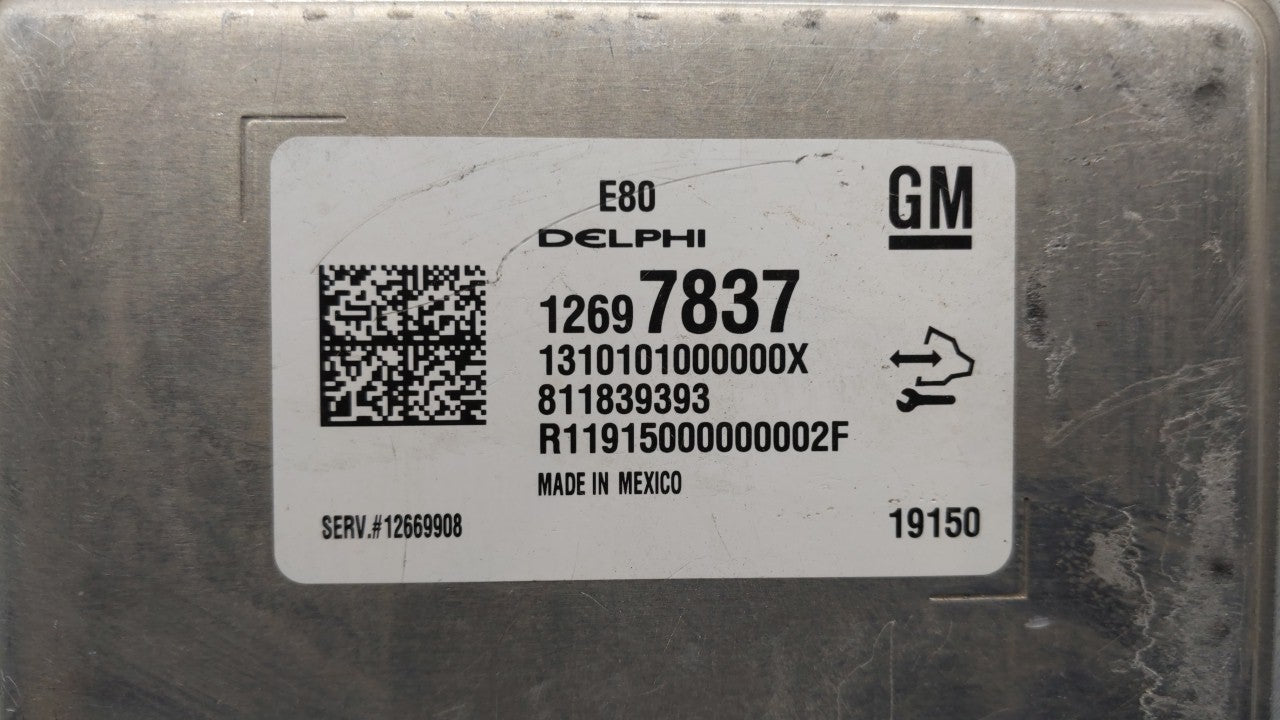 2018-2019 Chevrolet Equinox PCM Engine Control Computer ECU ECM PCU OEM P/N:12680876 12677677, 12692812 Fits Fits 2017 2018 