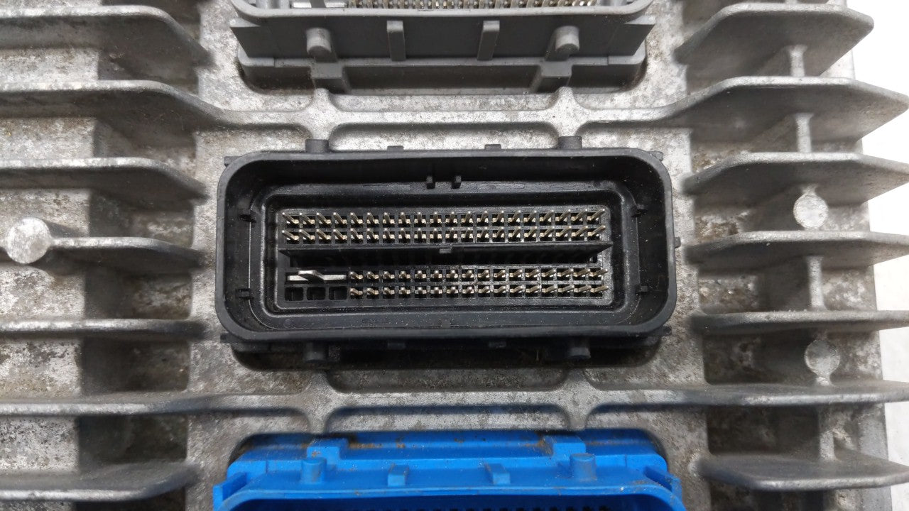 2017 Chevrolet Equinox PCM Engine Control Computer ECU ECM PCU OEM P/N:12667189 12670801, 12694743 Fits Fits 2018 2019 2020 