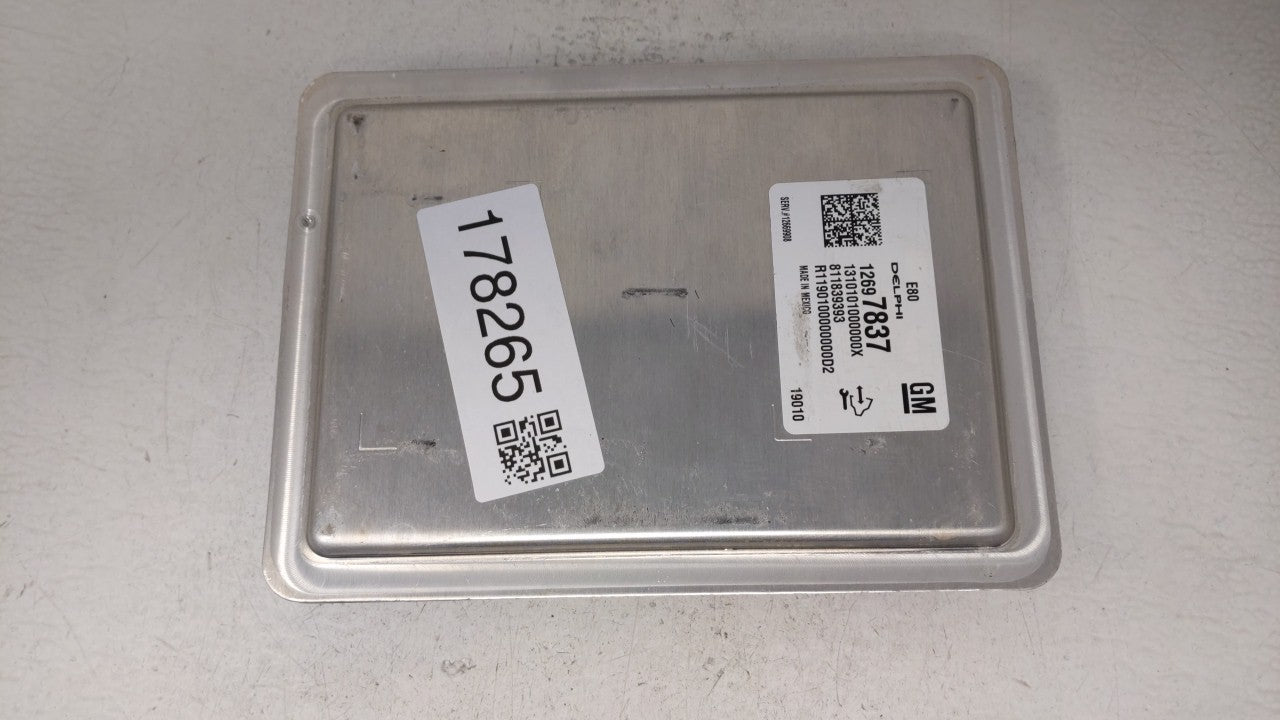 2018-2019 Chevrolet Equinox PCM Engine Control Computer ECU ECM PCU OEM P/N:12680876 12677677, 12692812 Fits Fits 2017 2018 