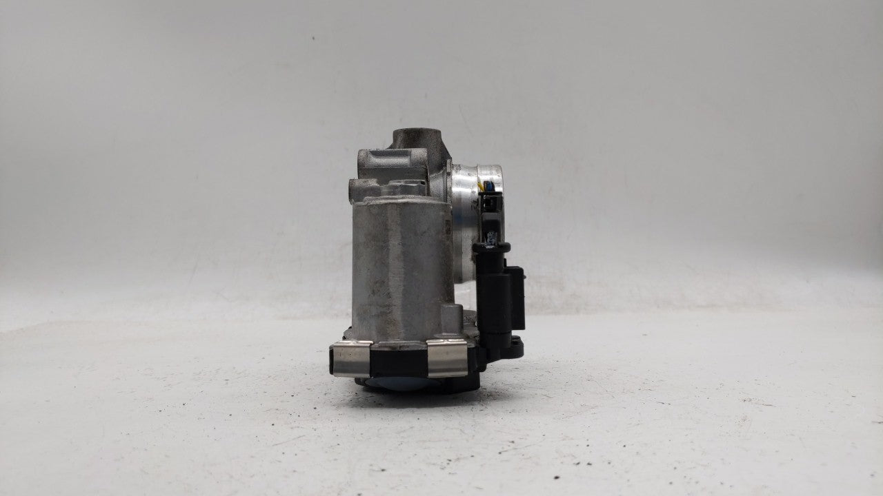 2018-2019 Chevrolet Equinox Throttle Body P/N:12659491BA 12671379AA Fits Fits 2016 2017 2018 2019 OEM Used Auto Parts - Oemu