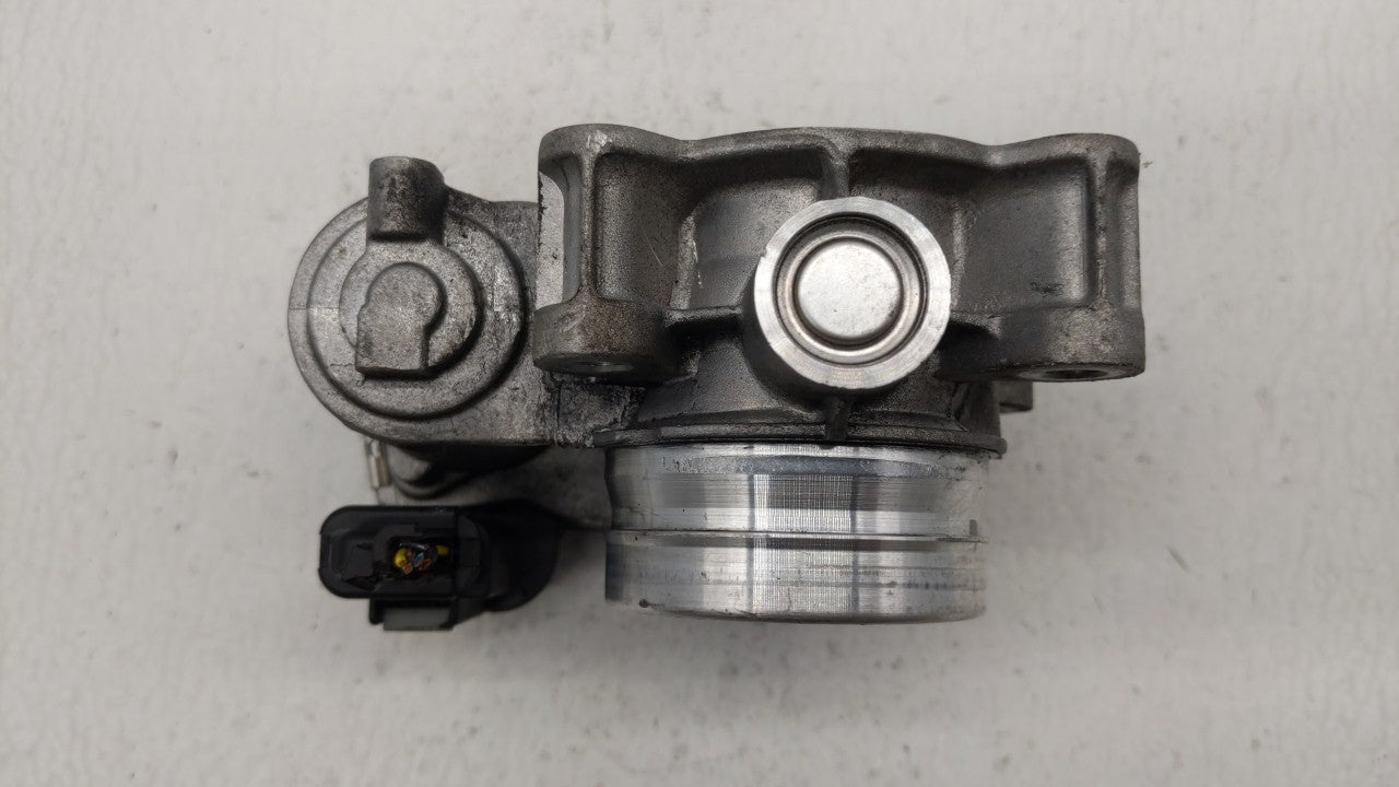 2018-2019 Chevrolet Equinox Throttle Body P/N:12659491BA 12671379AA Fits Fits 2016 2017 2018 2019 OEM Used Auto Parts - Oemu