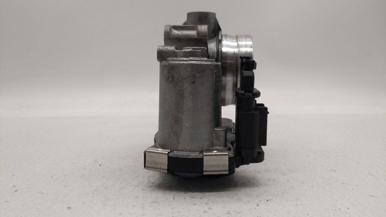2018-2019 Chevrolet Equinox Throttle Body P/N:12659491BA 12671379AA Fits Fits 2016 2017 2018 2019 OEM Used Auto Parts - Oemu