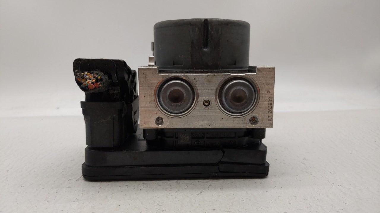 2018-2019 Chevrolet Equinox ABS Pump Control Module Replacement P/N:84560131 84715330, 84342052, 84342055 Fits Fits 2018 201