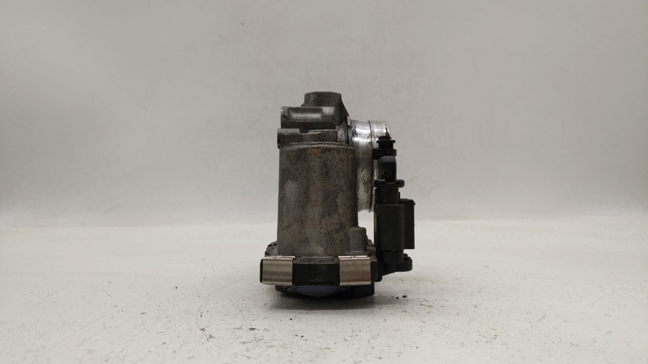 2018-2019 Chevrolet Equinox Throttle Body P/N:12659491BA 12671379AA Fits Fits 2016 2017 2018 2019 OEM Used Auto Parts - Oemu
