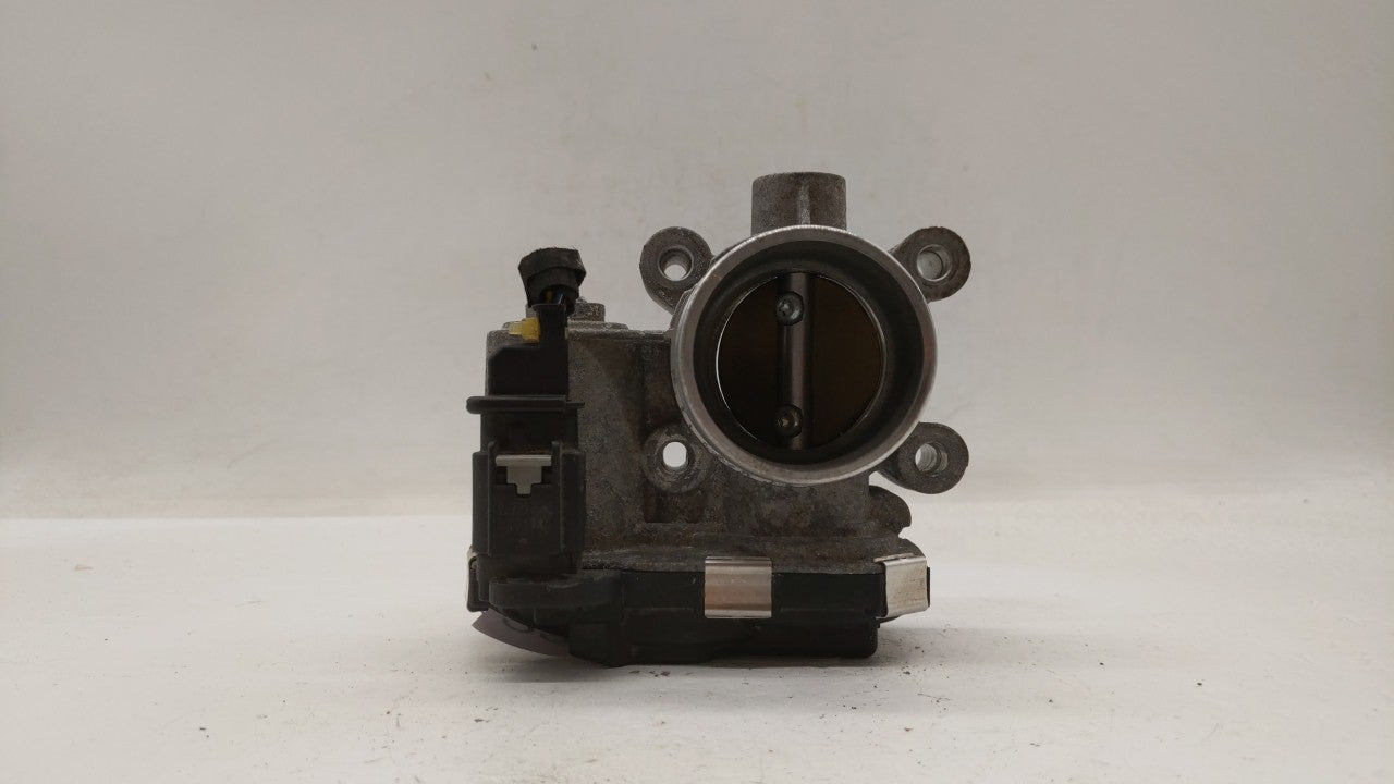 2018-2019 Chevrolet Equinox Throttle Body P/N:12659491BA 12671379AA Fits Fits 2016 2017 2018 2019 OEM Used Auto Parts - Oemu
