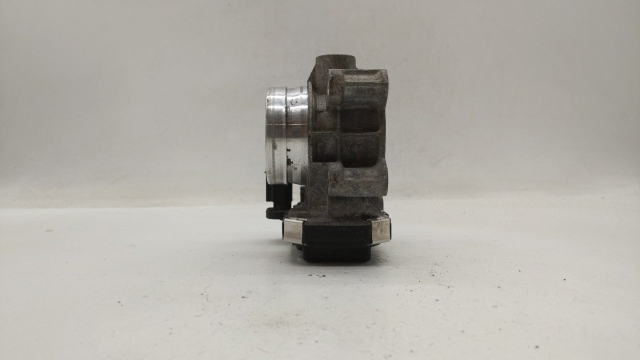 2018-2019 Chevrolet Equinox Throttle Body P/N:12659491BA 12671379AA Fits Fits 2016 2017 2018 2019 OEM Used Auto Parts - Oemu