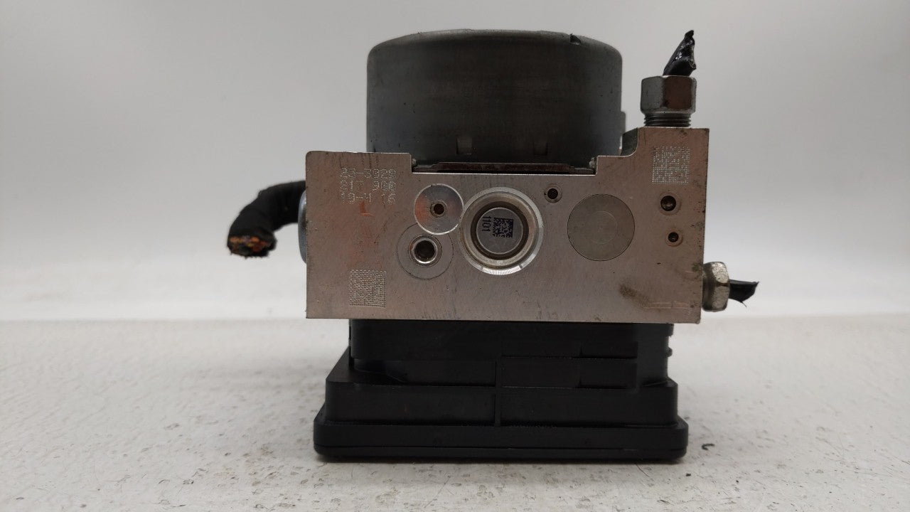 2018-2019 Chevrolet Equinox ABS Pump Control Module Replacement P/N:84646849 84560131, 84715330, 84342052 Fits Fits 2018 201
