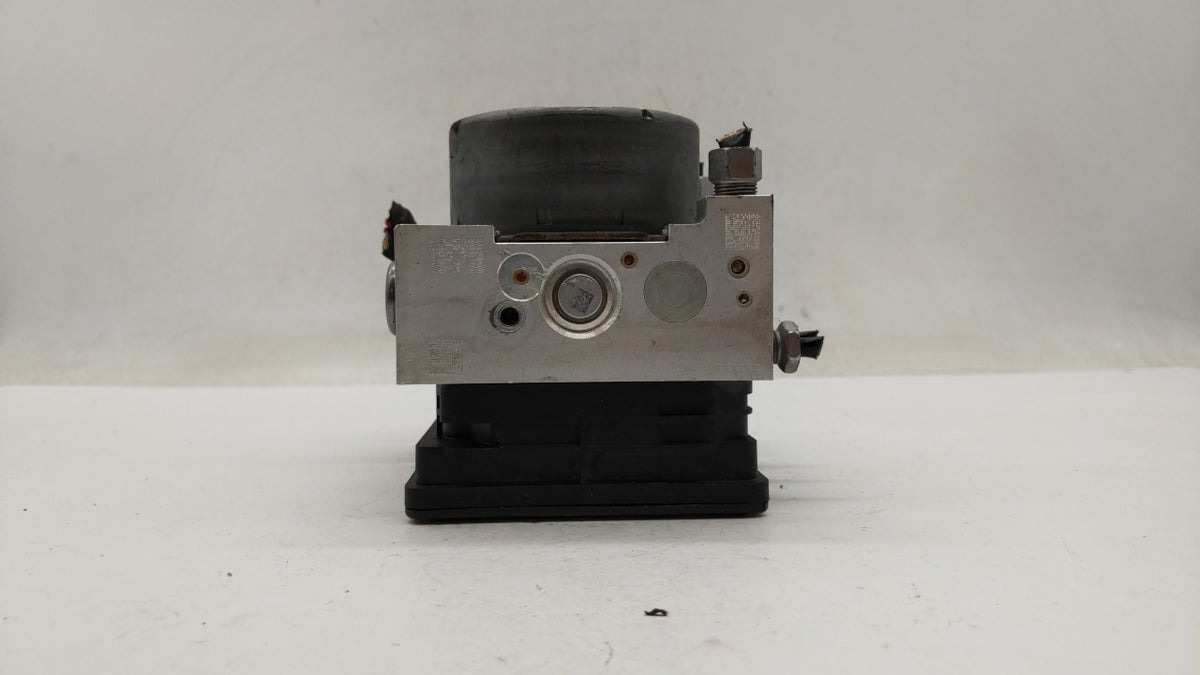 2018-2019 Chevrolet Equinox Anti-Lock Brake ABS Pump Module Actuator OEM P/N:84646849 84560131 Fits Fits 2018 2019 2020 2021