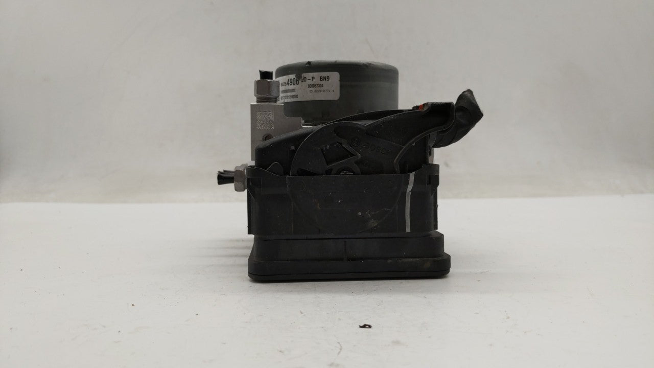 2018-2019 Chevrolet Equinox ABS Pump Control Module Replacement P/N:84646849 84560131, 84715330, 84342052 Fits Fits 2018 201