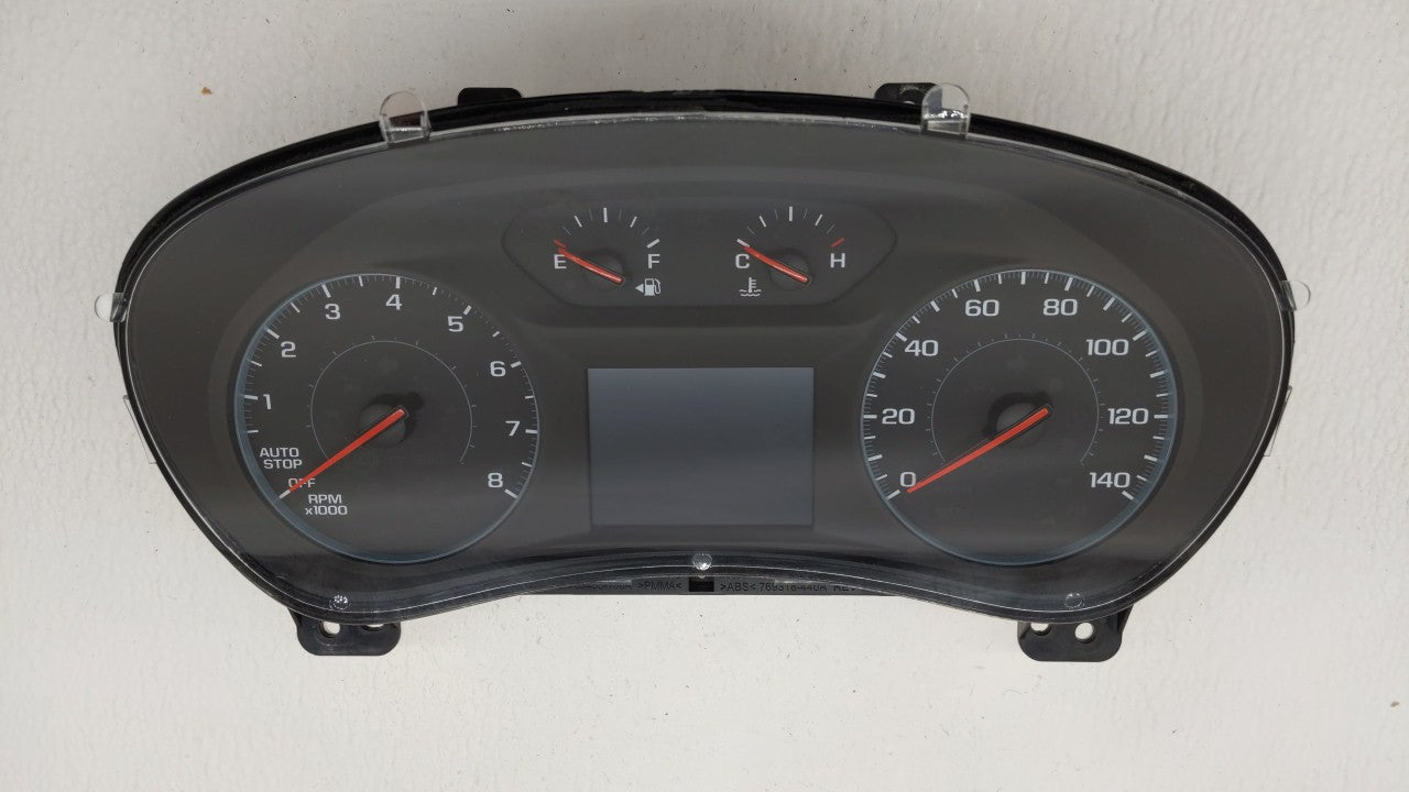 2018 Chevrolet Equinox Instrument Cluster Speedometer Gauges P/N:812372274 84240633, 84424074 Fits OEM Used Auto Parts - Oem