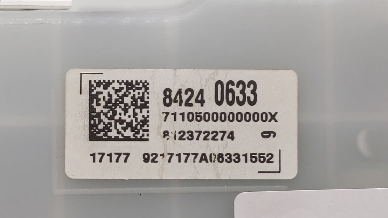 2018 Chevrolet Equinox Instrument Cluster Speedometer Gauges P/N:812372274 84240633, 84424074 Fits OEM Used Auto Parts - Oem