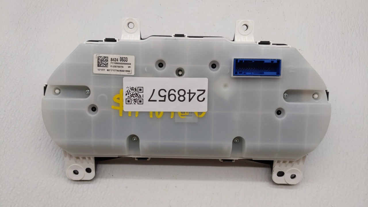 2018 Chevrolet Equinox Instrument Cluster Speedometer Gauges P/N:812372274 84240633, 84424074 Fits OEM Used Auto Parts - Oem