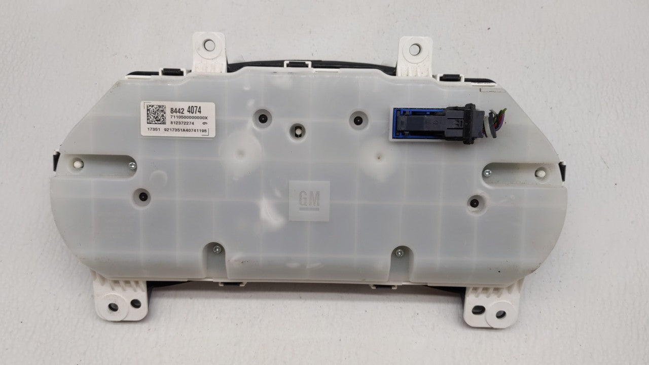 2018 Chevrolet Equinox Instrument Cluster Speedometer Gauges P/N:812372274 84240633, 84424074 Fits OEM Used Auto Parts - Oem